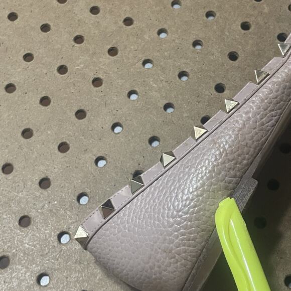 Valentino Garavani Flats 11.5 Blush Rockstud Leather Pointed Pebbled Ballerina - Picture 10 of 11